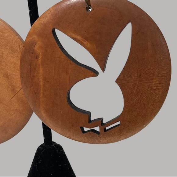 Vintage Large Wood Bunny Earrings - Picture 2 of 3
